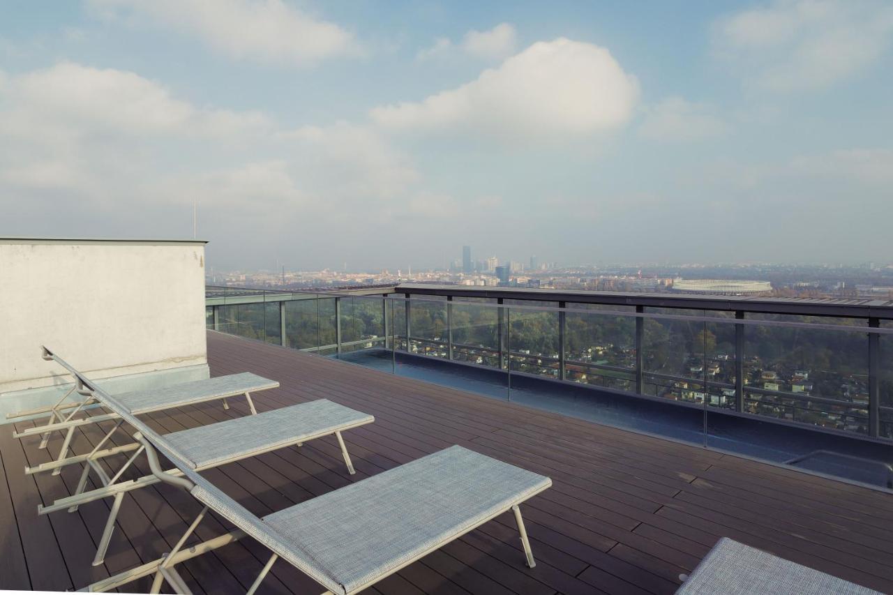 Triiiple Suites Level 21 Mit Balkon Und Tiefgarage Vienna Exterior photo