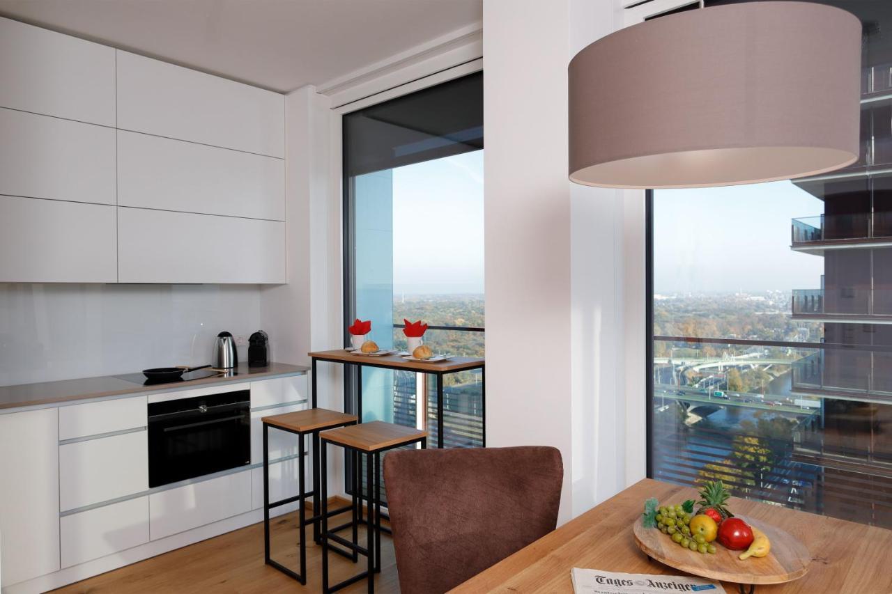 Triiiple Suites Level 21 Mit Balkon Und Tiefgarage Vienna Exterior photo